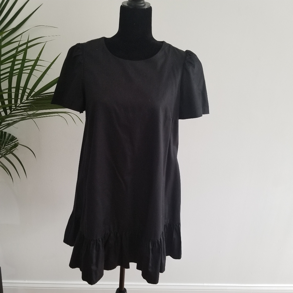 H n M black dress